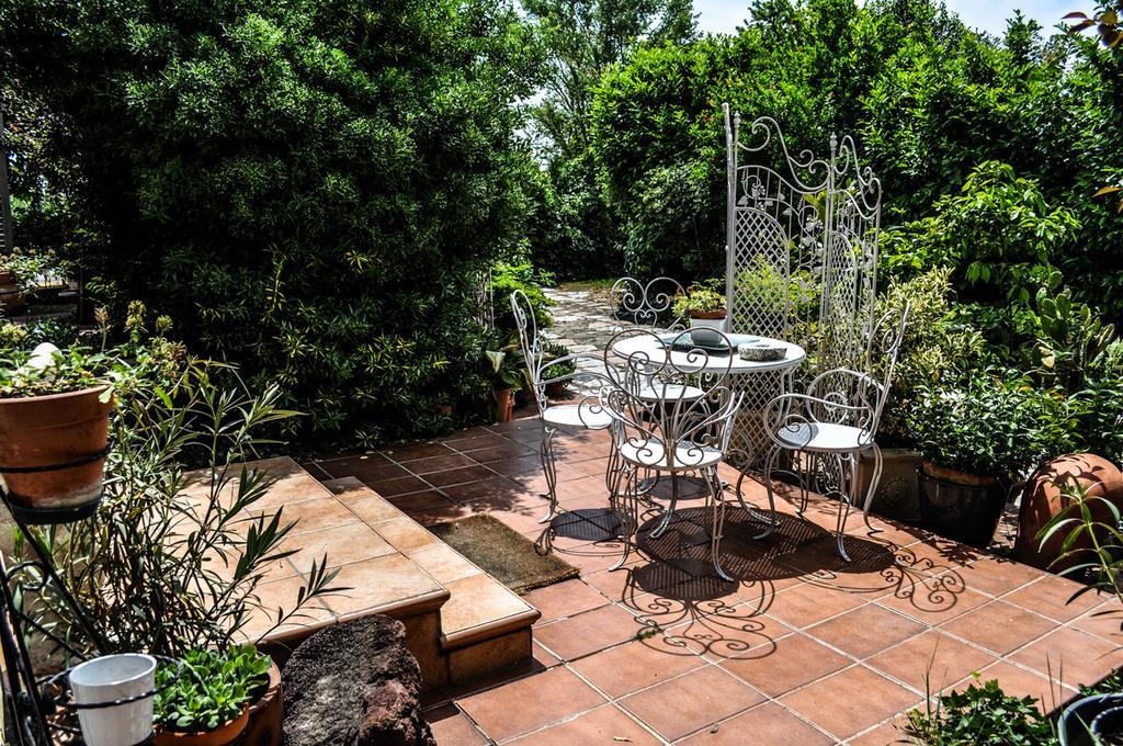 Bed & Breakfast Il Giardino Baricella Exterior photo